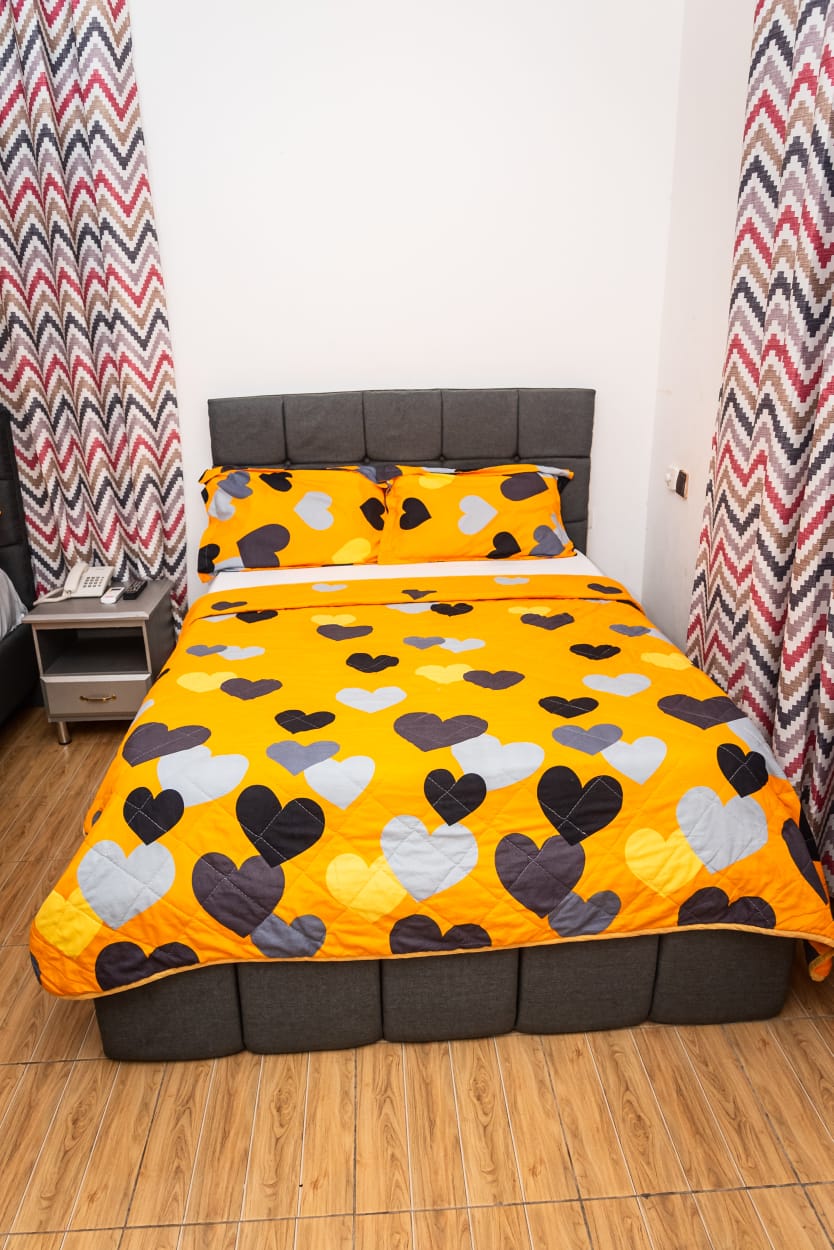 Room B8 bedroom